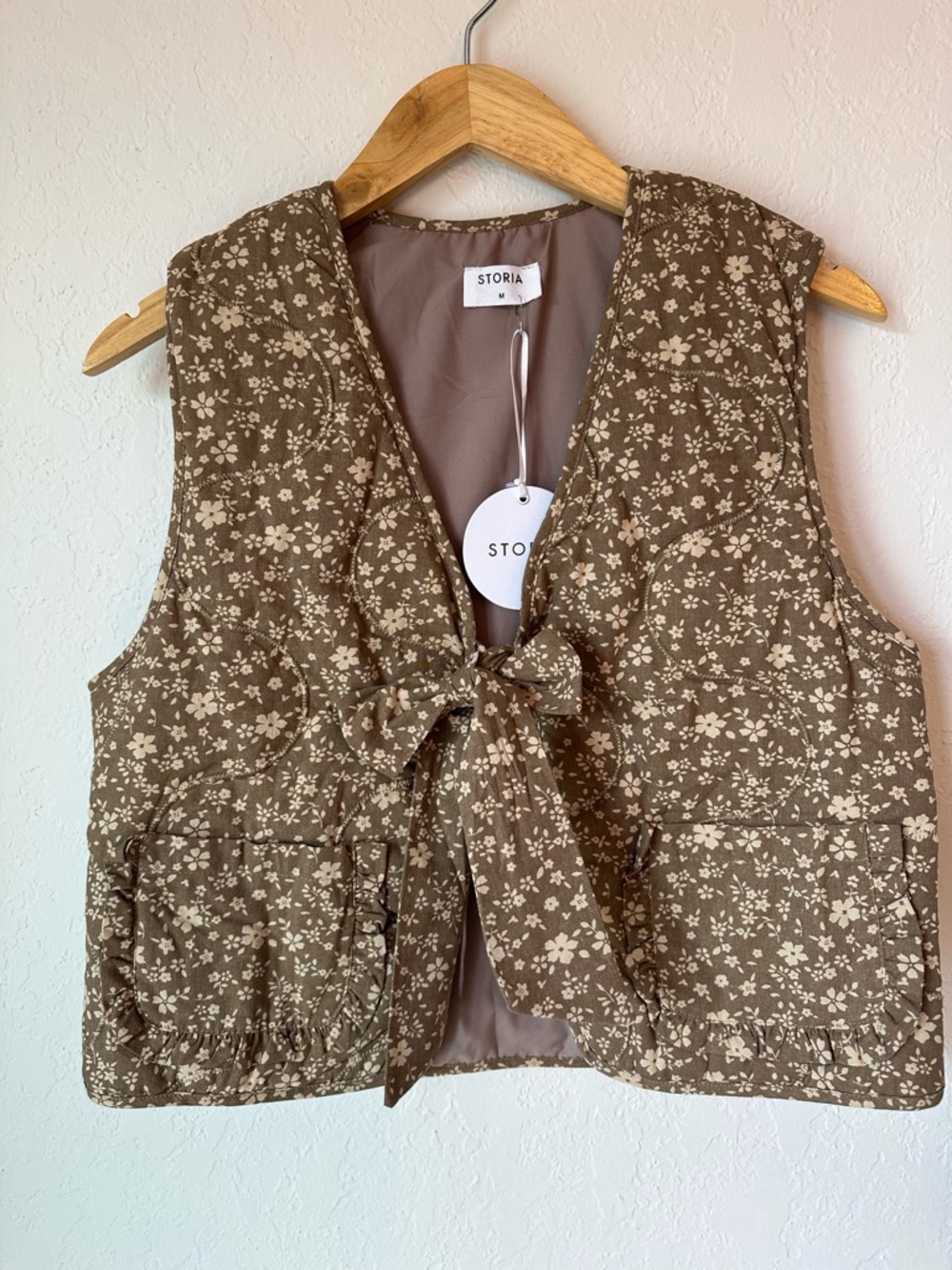 Storia Brown Floral Tie-Front Quilted Vest